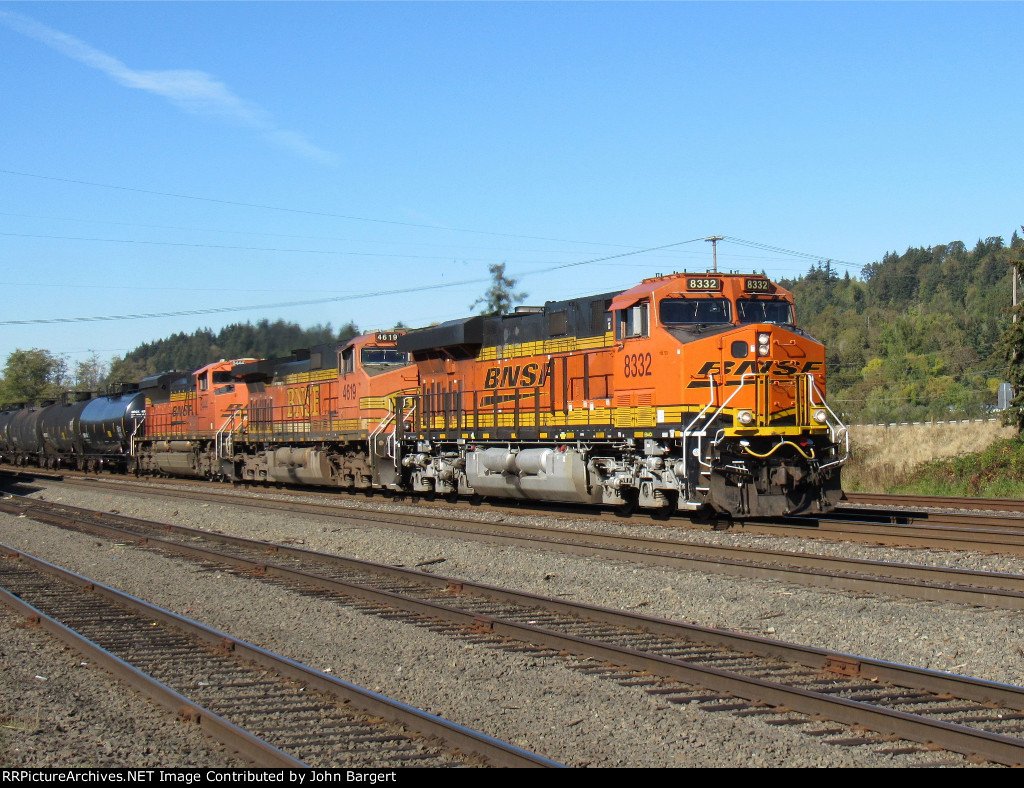 BNSF 8332 SB